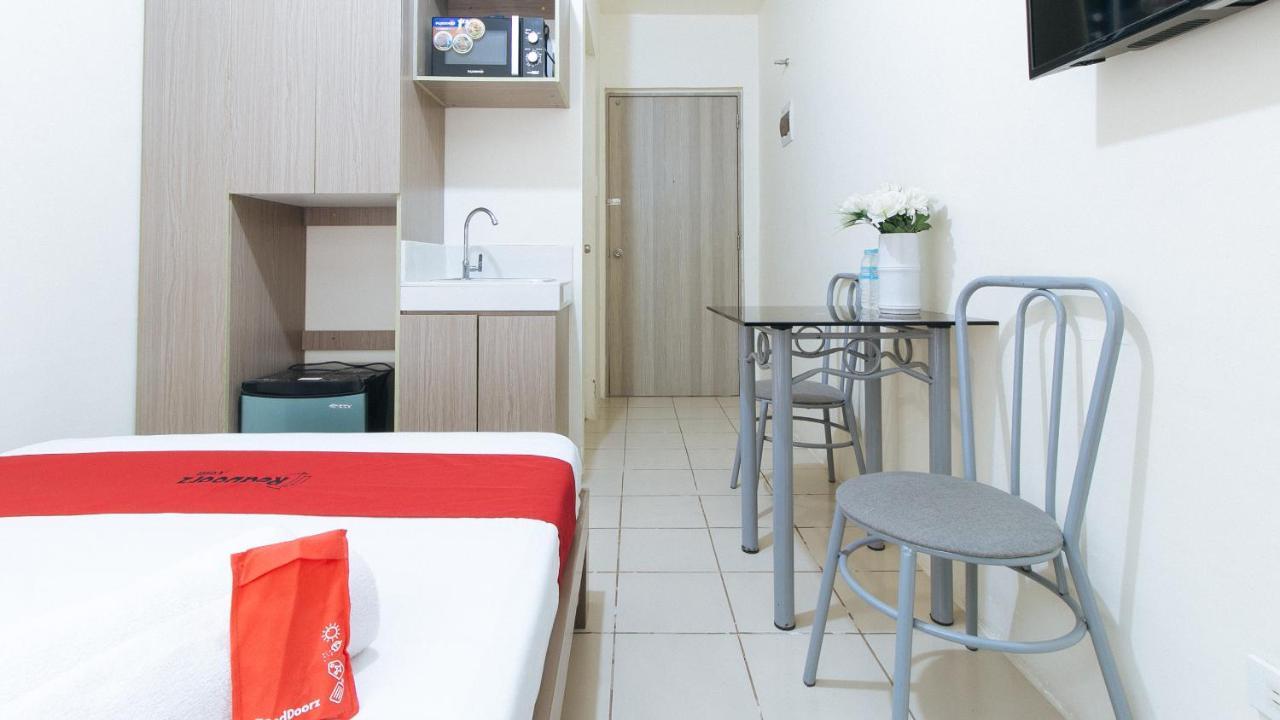 Reddoorz Plus @ Urban Deca Tower Edsa 2 Mandaluyong Bagian luar foto